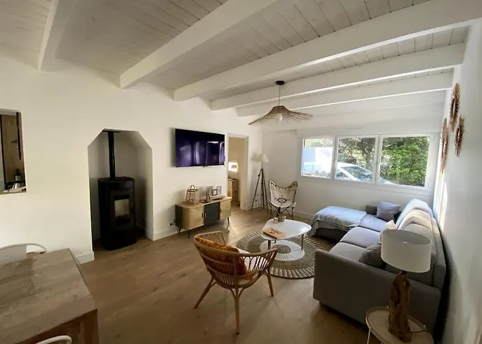 펜션 Maison Familiale Dans Les Pins A 500m De La *